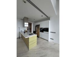 Saint Thomas Walk (D9), Condominium #558103061